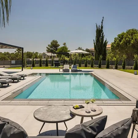 Al Mare * Ликсури